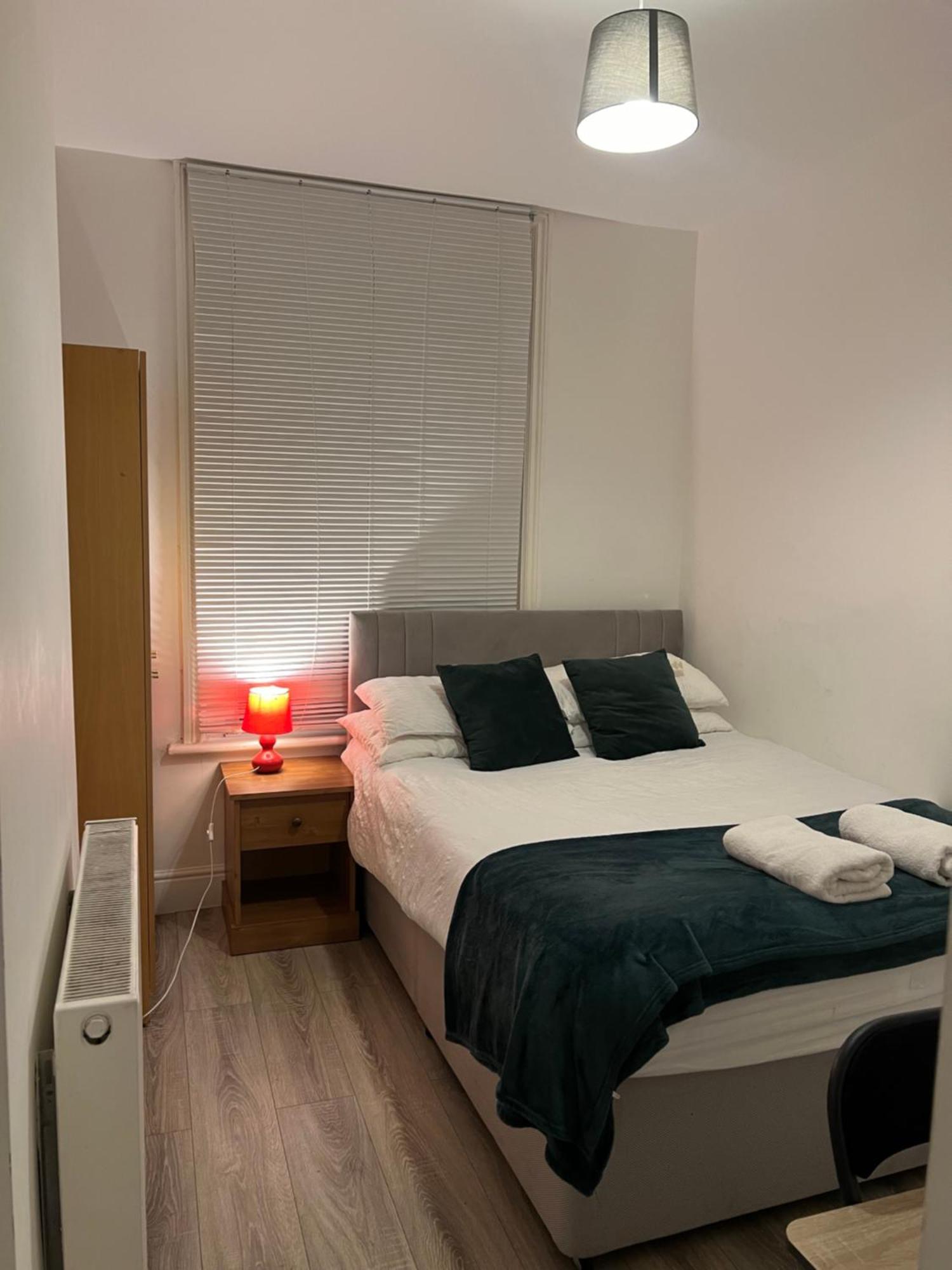 The Coral Guest House 1 Fratton Park Portsmouth Zewnętrze zdjęcie