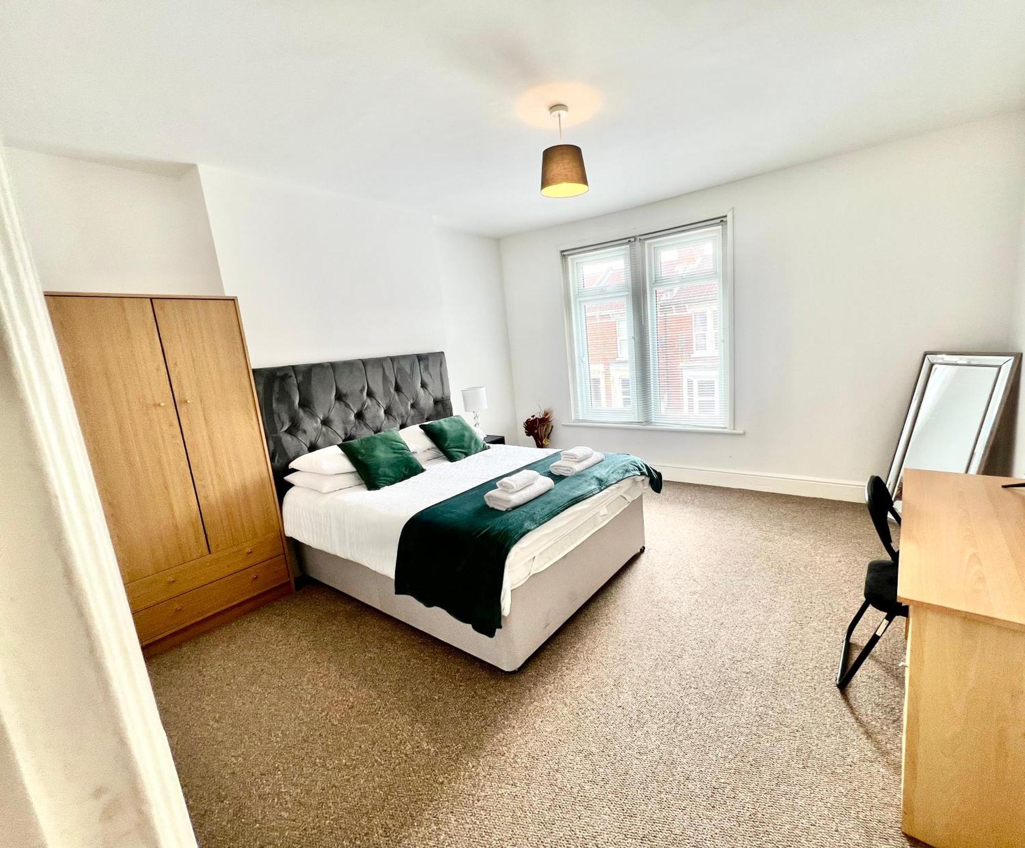 The Coral Guest House 1 Fratton Park Portsmouth Zewnętrze zdjęcie